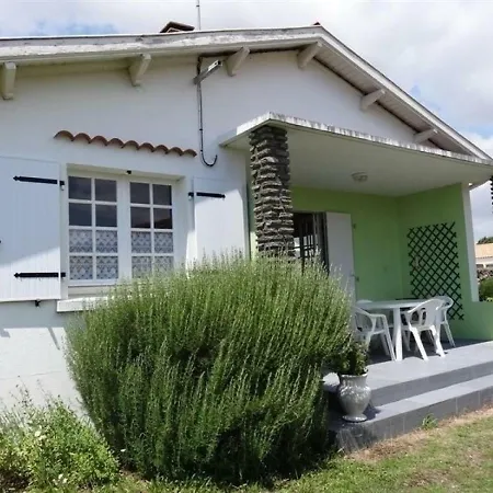House Maison Idealement Placee 1 度假居